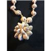 Image 2 : Shell beaded necklace