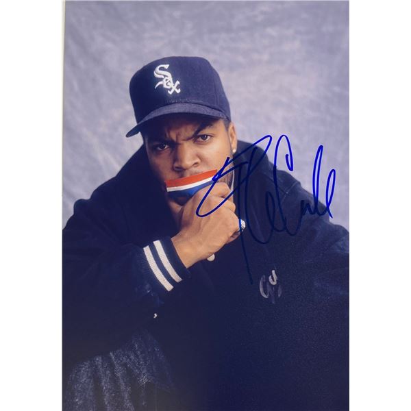 Autograph Signed  Ice Cube Photo