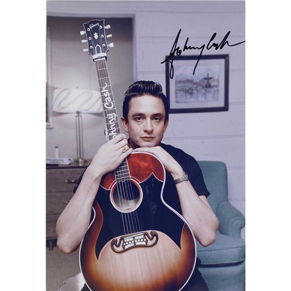 Autograph Signed  Johnny Cash Photo