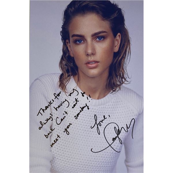 Autograph Signed  Taylor Swift Photo