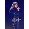 Image 1 : Autograph Signed  Taylor Swift Photo
