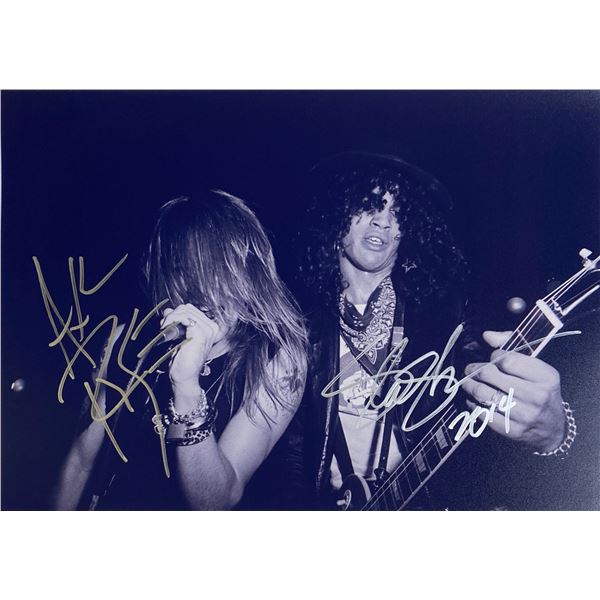 Autograph Signed  Guns N Roses Photo