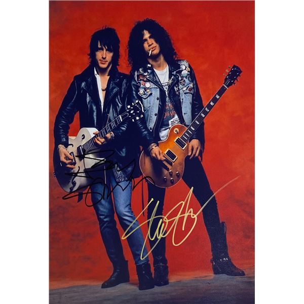 Autograph Signed  Guns N Roses Photo