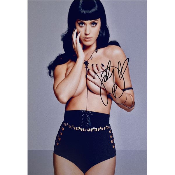 Autograph Signed  Katy Perry Photo