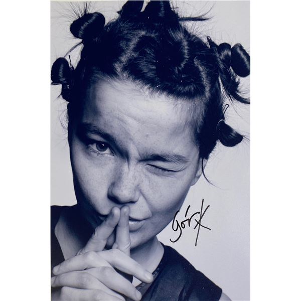 Autograph Signed  Björk Photo
