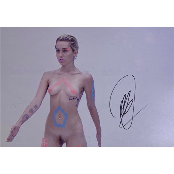 Autograph Signed  Miley Cyrus Photo
