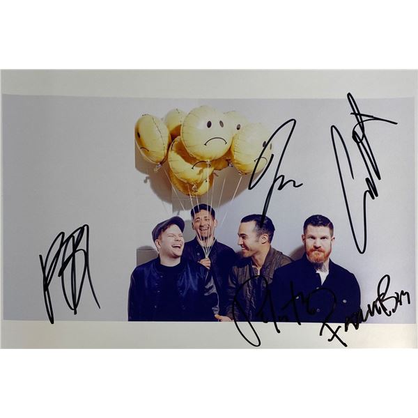 Autograph Signed  Fall Out Boy Photo