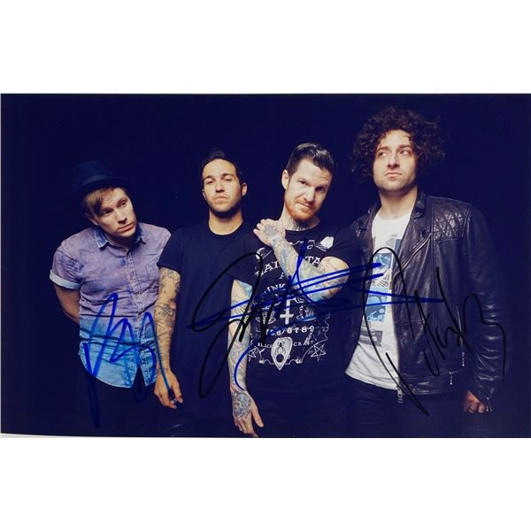 Autograph Signed  Fall Out Boy Photo