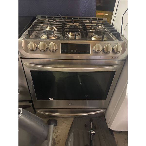 Lg gas stove not tested as we dont have gas hook ups