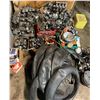Image 2 : Items at site , not online