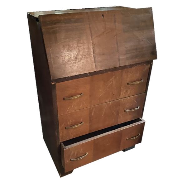 Vintage Chest of Drawers 