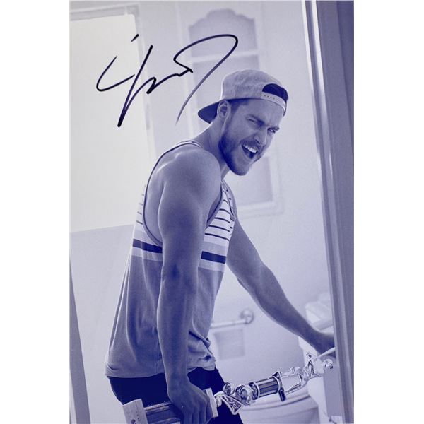 Autograph Signed Chris Wood Photo