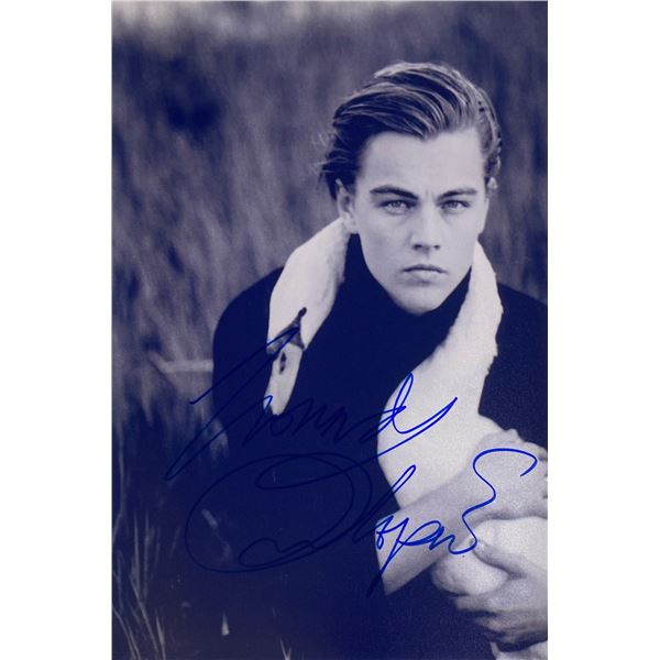 Autograph Signed Leonardo DiCaprio Photo