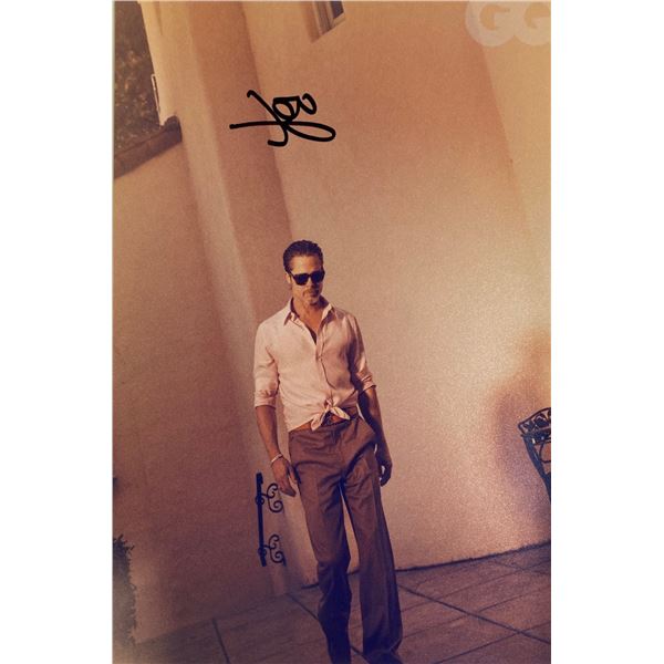 Autograph Signed Brad Pitt Photo