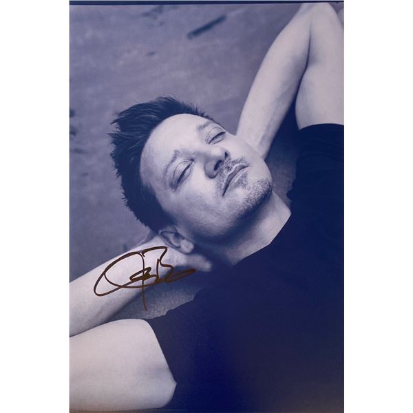 Autograph Signed  Jeremy Renner Photo