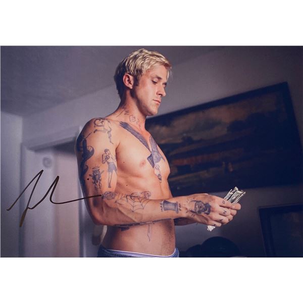 Autograph Signed  Ryan Gosling Photo