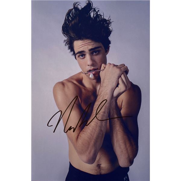 Autograph Signed  Noah Centineo  Photo