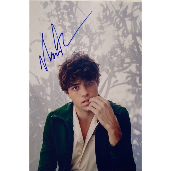 Autograph Signed  Noah Centineo  Photo