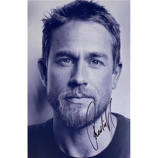 Autograph Signed  Charlie Hunnam Photo