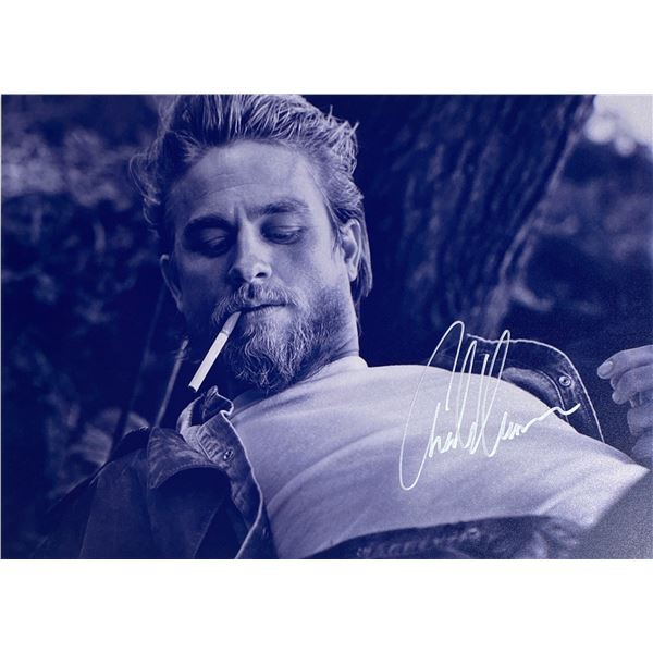 Autograph Signed  Charlie Hunnam Photo