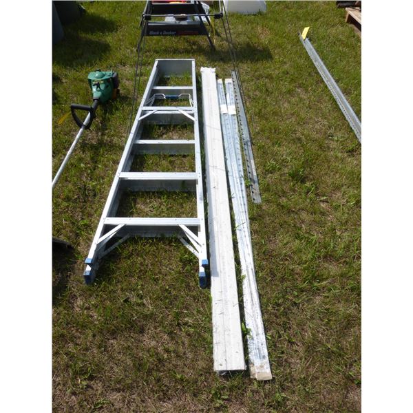 6' Step Ladder, Metal Brackets and Plastic Trim