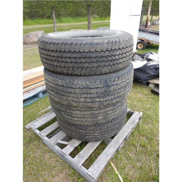 4- 275xR18 Tires