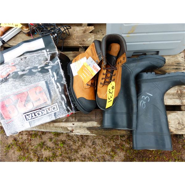 Rub Boots and Dakota's, Size 10.5