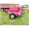 Image 2 : MF 124 sq Baler c/w 1/4 Turn, SN.1474017585