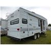 Image 3 : 1999 Tahoe by Thor 26RKSS 5th Wheel Holiday Trailer, Awning, 1- Slide, Rear Hitch, 12 1/2 Slide Out