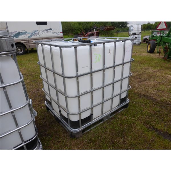 1000 Ltr Tote Tank with Cage