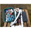 Image 6 : Hot Tub with Cedar Enclosure c/w Pump and Chemicals (Works)