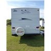 Image 9 : 2010 Jay Flight 22' Tandem Bumper Pull Holiday Trailer, Awning, 2 Batteries, Roof Fair, 2 Propane Ta