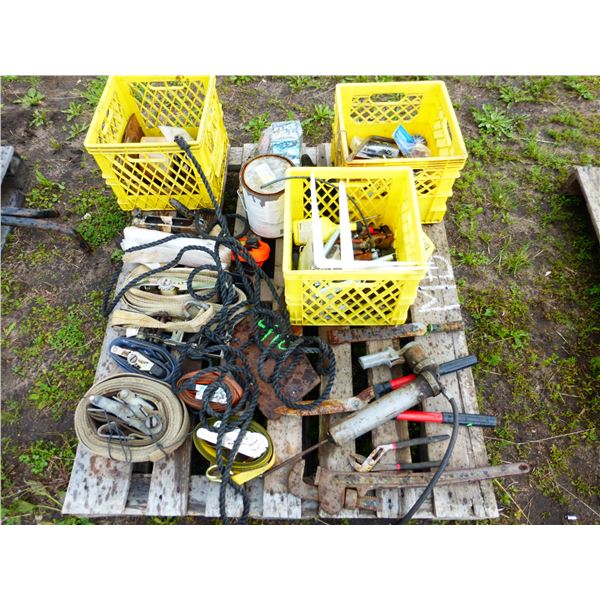 Assrt. Pipe Fittings, 24" Pipe Wrench