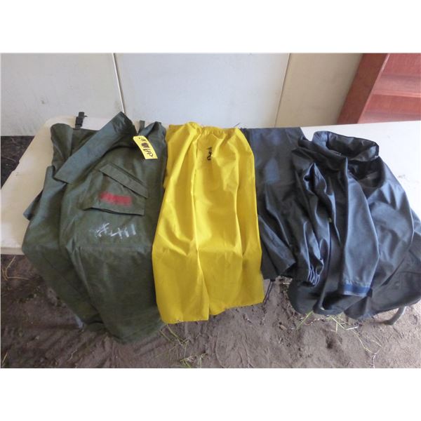 Nice Clean Rain Gear, Size 3x