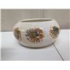 Image 29 : Qty 10 Decorative Bowls: Glazed Ceramic, Some Signed, Misc Sizes