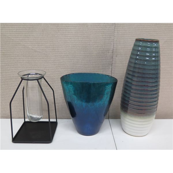 Ceramic Ribbed Vase, Blue Bowl  & Glass Vial in Black Metal Stand