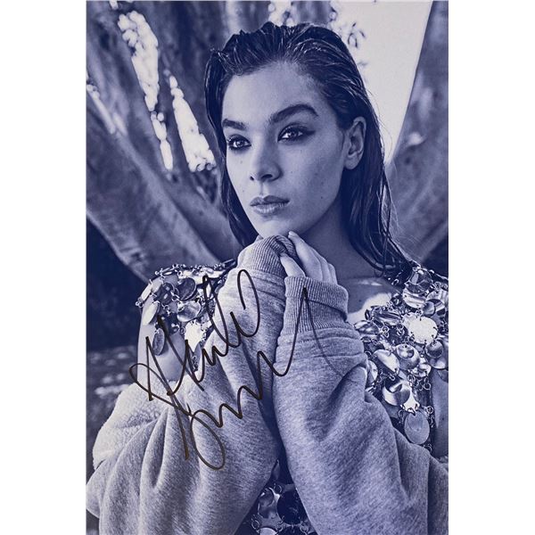 Autograph Signed  Hailee Steinfeld Photo