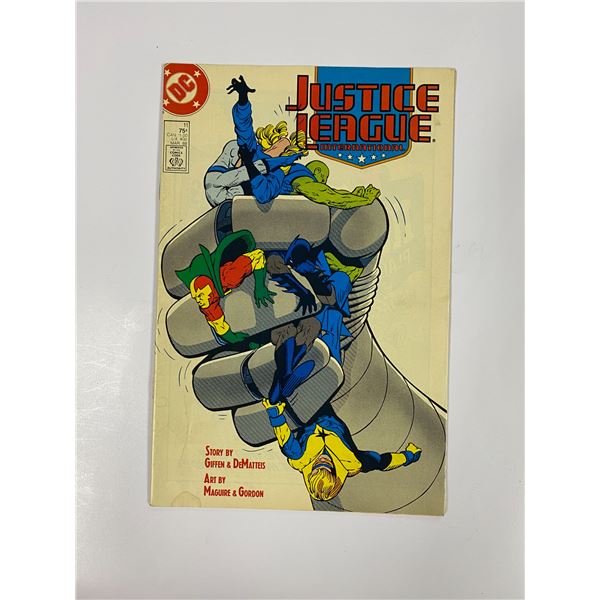 Justice League #11 Vintage DC Comic
