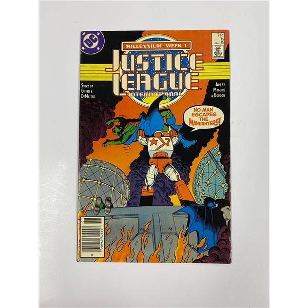 Justice League #9 Vintage DC Comic