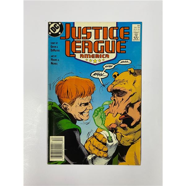 Justice League #33 Vintage DC Comic