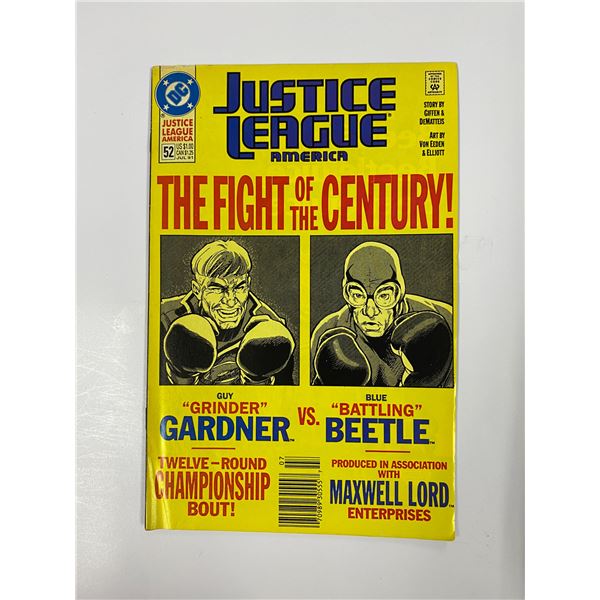 Justice League #52 Vintage DC Comic
