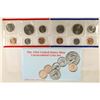 Image 2 : 1994 US MINT SET (UNC) P/D (WITH ENVELOPE)