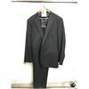 Image 1 : BROOKS BROTHERS SUIT SIZE 46