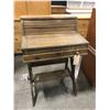 Image 1 : ANTIQUE WRITING DESK