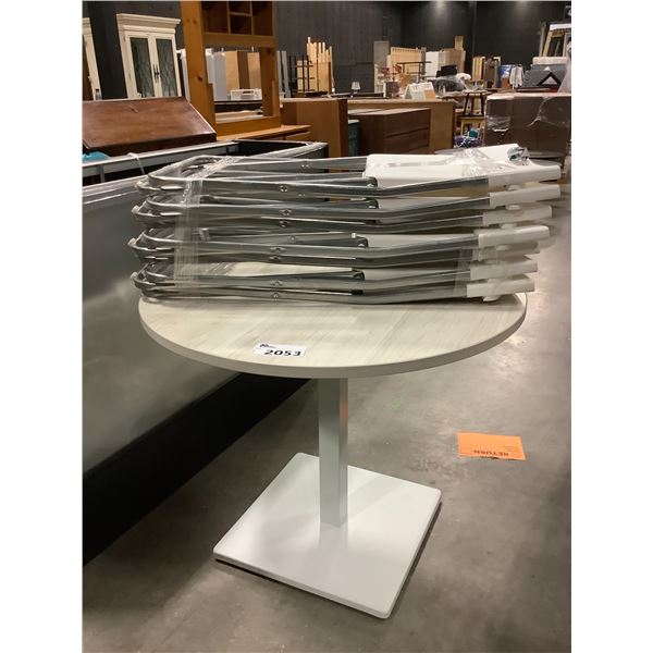 ROUND TABLE WITH 4 FOLDING CHAIRS