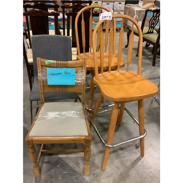 PAIR OF PINE BAR STOOLS AND 2 DINING CHAIRS