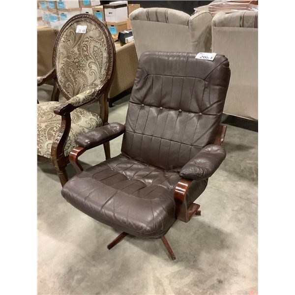 1970'S LEATHER OCCASIONAL CHAIR