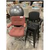 Image 1 : 3 OFFICE CHAIRS AND 2 BARSTOOLS AND EXERCISE BALL