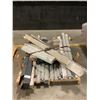 Image 1 : PALLET OF WINDOW SHADES