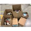 Image 1 : LOT OF MISC SET DEC ITEMS